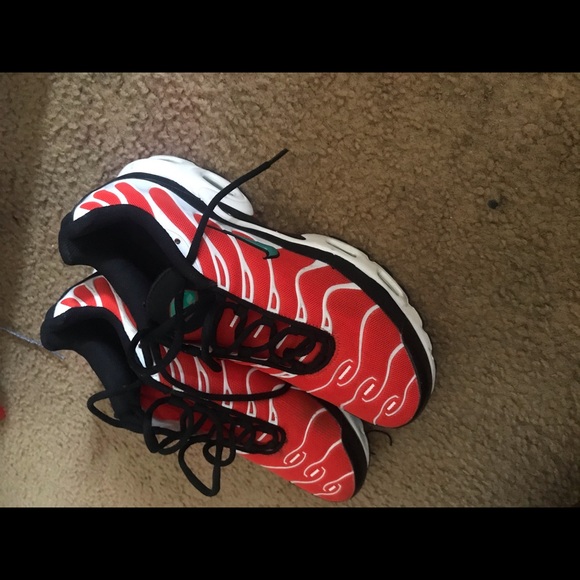 🍄 Air Max Plus - Picture 3 of 3